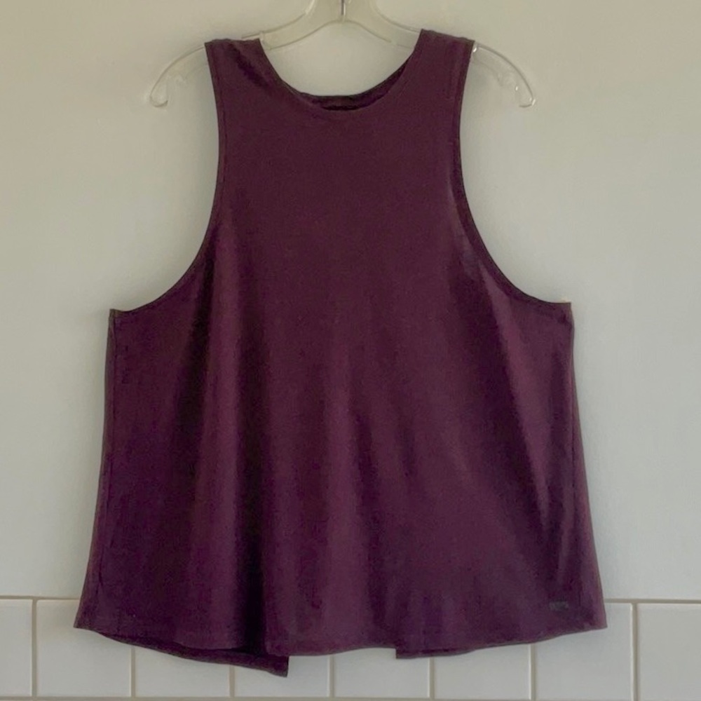 Victoria Sport Lace Up Back Tank Top Yoga Activewear Gym Athliesure Burgundy XL